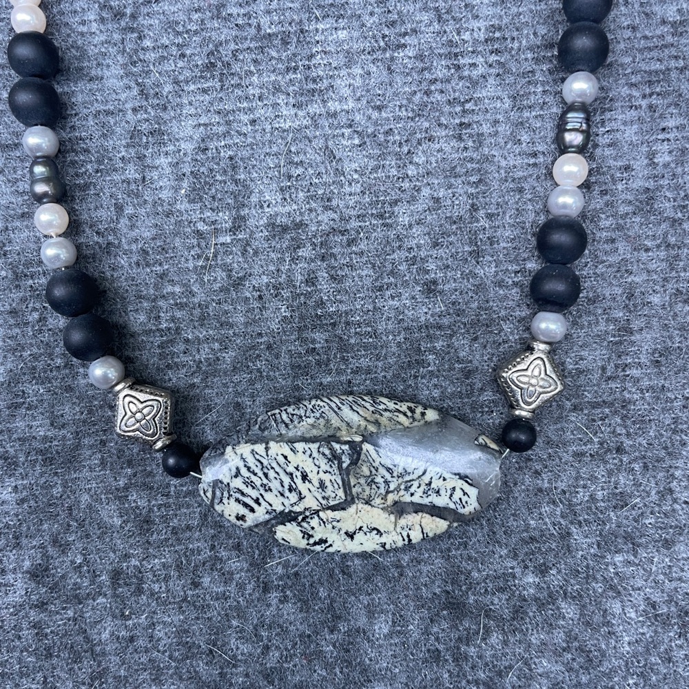 Elegant Black and Silver Beaded Necklace